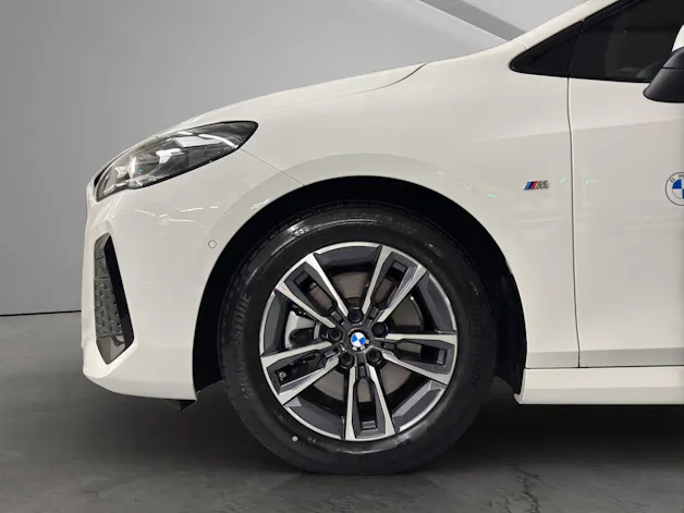 BMW 223d xDrive Active Tourer