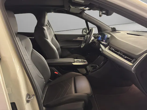 BMW 223d xDrive Active Tourer