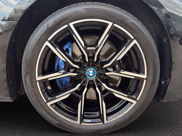 BMW i4 eDrive40 M SPORT