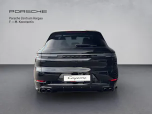 PORSCHE Cayenne Black Edition