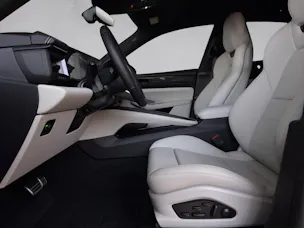 PORSCHE Macan Turbo