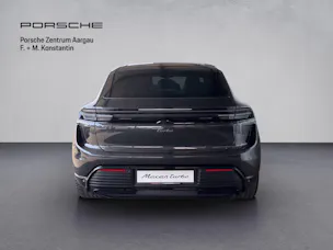 PORSCHE Macan Turbo
