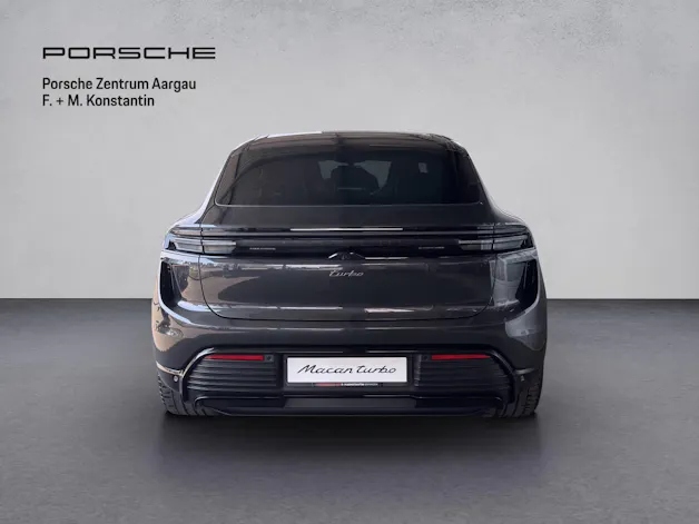 PORSCHE Macan Turbo