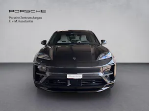 PORSCHE Macan Turbo