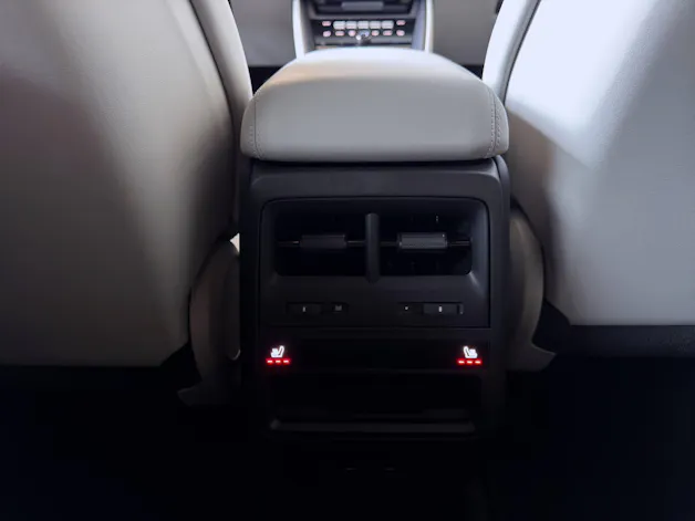 PORSCHE Macan Turbo
