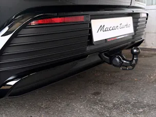 PORSCHE Macan Turbo