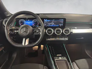 MERCEDES-BENZ GLB 220 AMG Line 4Matic