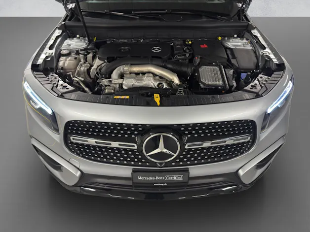 MERCEDES-BENZ GLB 220 AMG Line 4Matic
