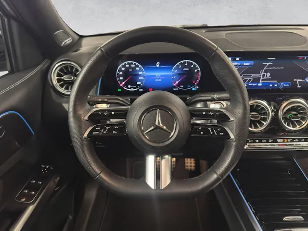 Mercedes-Benz GLB 220 AMG Line 4Matic