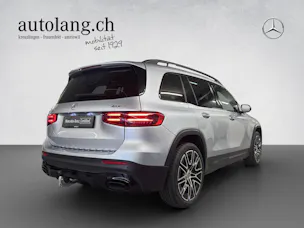 MERCEDES-BENZ GLB 220 AMG Line 4Matic