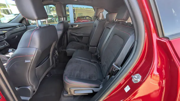 Ford Kuga 2.5 Hybrid ST-Line X 4x4