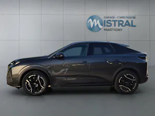 PEUGEOT 3008 e-Allure Premium AWD