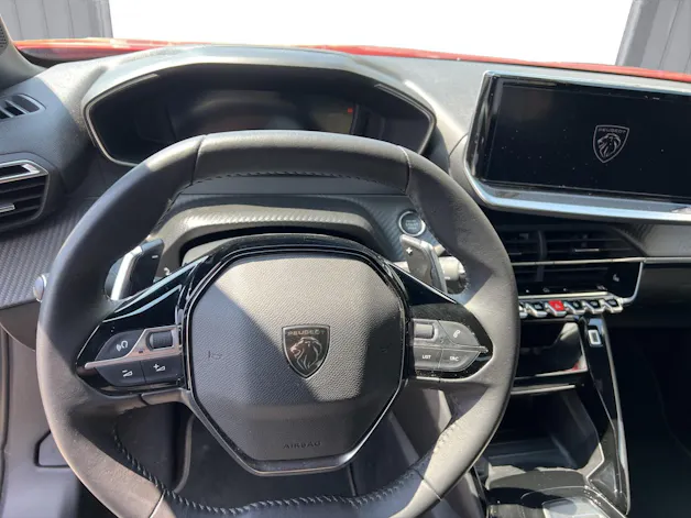 Peugeot 2008 1.2 PureTech 130 Allure Premium