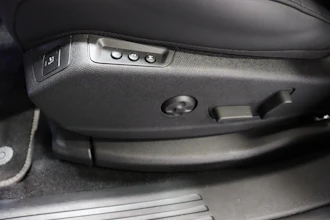 https://vehicle.imgix.net/4408587/11226d3a-7a8f-485d-85e4-0cd1743ba8cb.JPG
