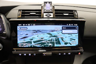 https://vehicle.imgix.net/4408587/2c7d2f18-5723-4fbd-b7ab-ce3754765855.JPG