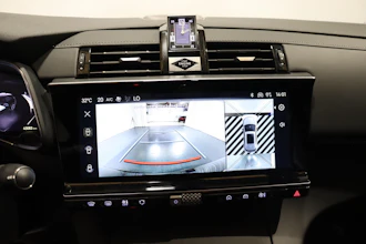https://vehicle.imgix.net/4408587/b0923d10-8881-45d4-bb8e-3d60f86f2bf3.JPG