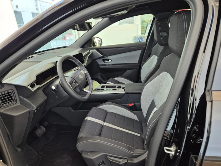 Fahrzeugbild OPEL GRANDLAND