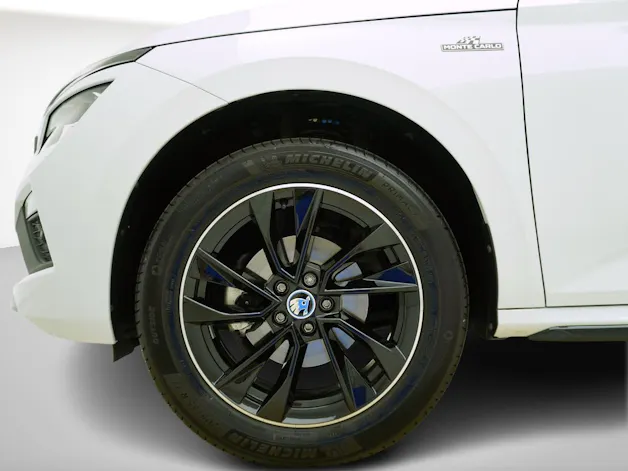 Škoda Kamiq 1.5 TSI DSG Monte Carlo