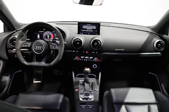 https://vehicle.imgix.net/4408695/7e6ef007-ddc3-4ca6-b712-5c34d52ee6d1.JPG