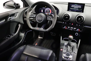 Fahrzeugbild AUDI RS3 Sportback 2.5 T FSI quattro S-Tronic