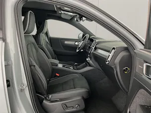 Volvo EX40 Twin Black Edition AWD