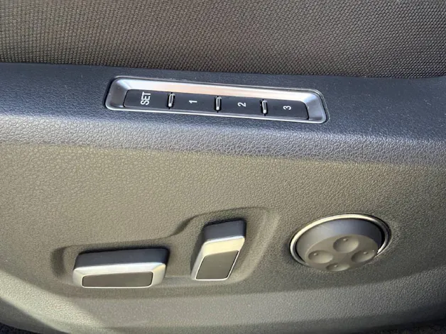JAC JS6 PHEV