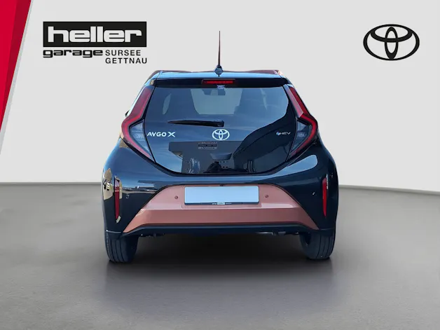 Toyota Aygo X 1.5 VVT-i HSD Trend