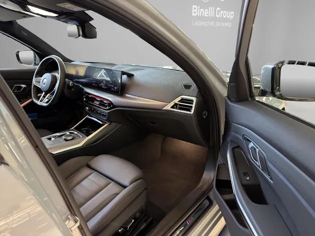 BMW 330e xDrive  Touring M-SportPaket