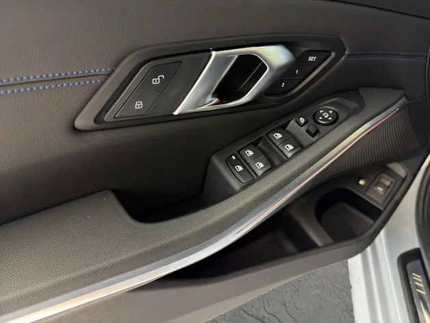 BMW 330e xDrive Touring M-SportPaket