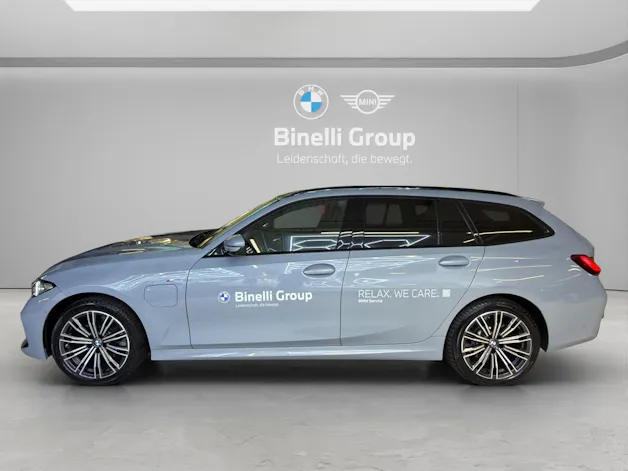 BMW 330e xDrive  Touring M-SportPaket
