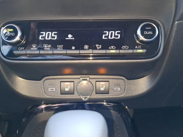 Toyota Aygo X 1.5 VVT-i HSD Style