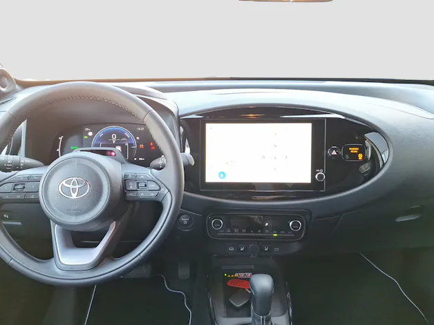 Toyota Aygo X 1.5 VVT-i HSD Style