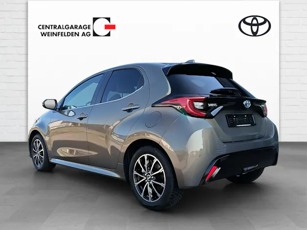 Toyota Yaris 1.5 VVT-i HSD Premium