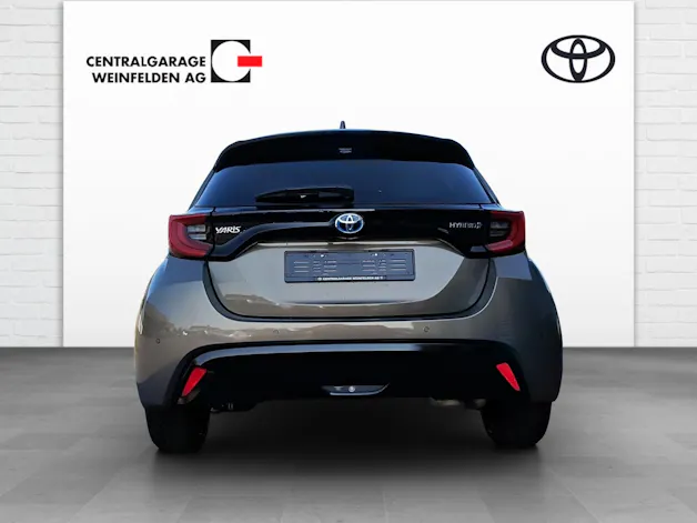 Toyota Yaris 1.5 VVT-i HSD Premium
