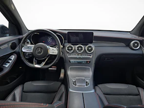 Fahrzeugbild MERCEDES-BENZ GLC 300 d AMG Line 4m