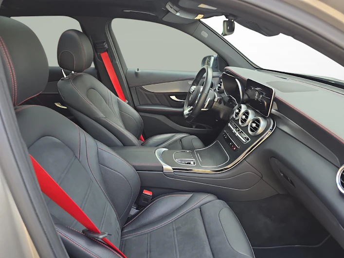 Fahrzeugbild MERCEDES-BENZ GLC 300