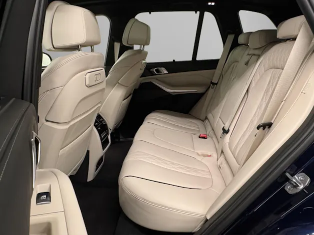 BMW X5 M60i xDrive