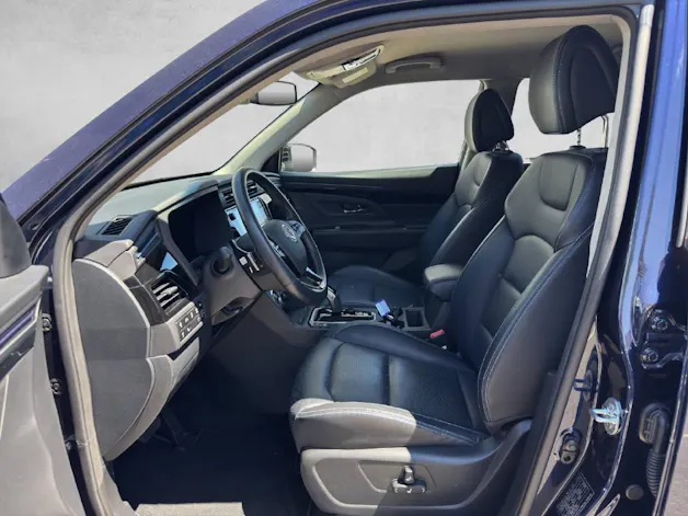 SsangYong Korando eMotion Titanium