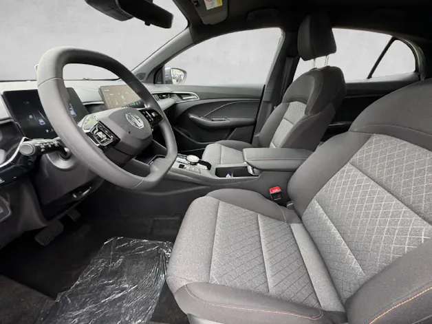 MG 3 1.5 Hybrid Luxury