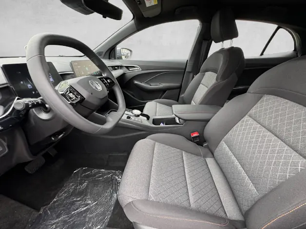 MG 3 1.5 Hybrid Luxury