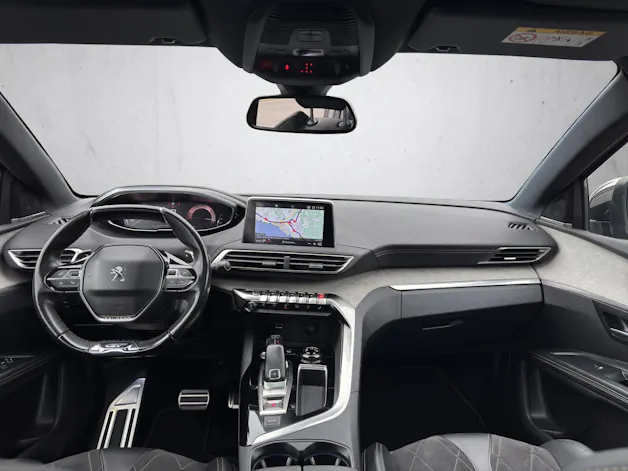 PEUGEOT 5008 2.0 BlueHDi 180 GT