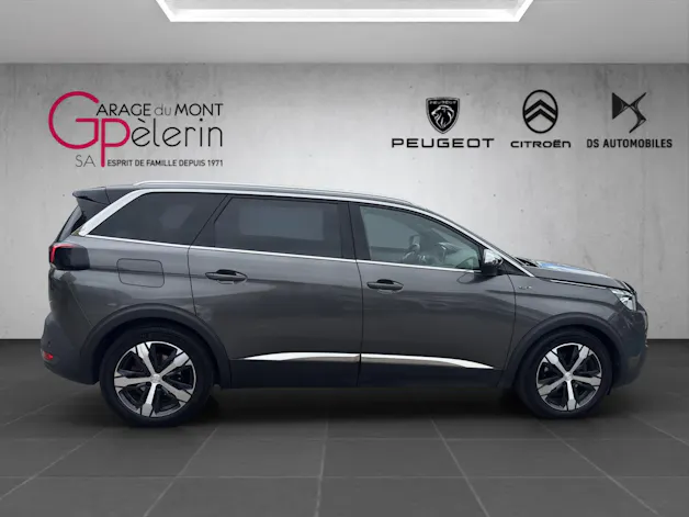 PEUGEOT 5008 2.0 BlueHDi 180 GT