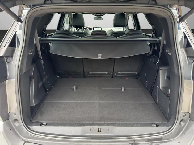 PEUGEOT 5008 2.0 BlueHDi 180 GT