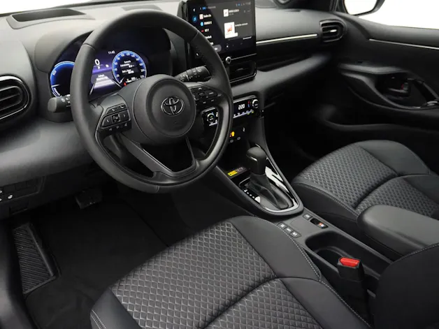 Toyota Yaris 1.5 VVT-i HSD Premium