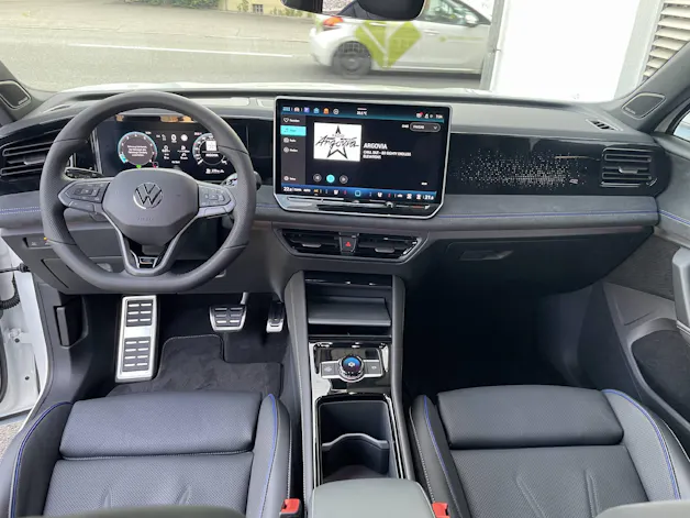 VW Tiguan 2.0 TSI R-Line Plus DSG 4motion
