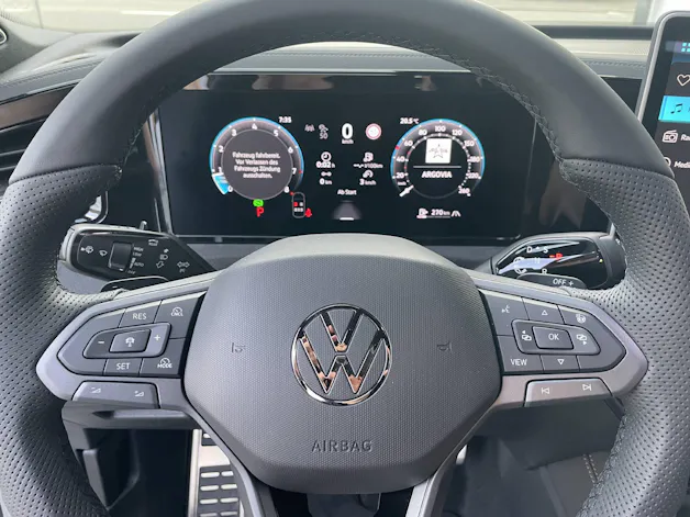 VW Tiguan 2.0 TSI R-Line Plus DSG 4motion