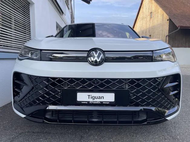 VW Tiguan 2.0 TSI R-Line Plus DSG 4motion