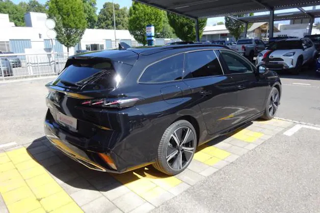 Peugeot 308 SW 1.2 HEV 145 GT