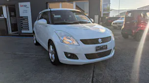 Suzuki Swift 1.2i 16V GL Top
