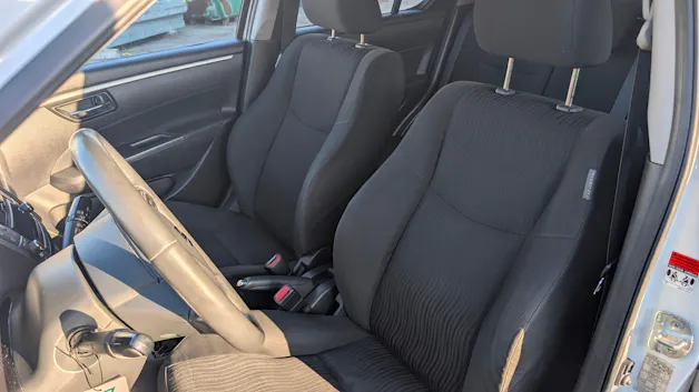 Suzuki Swift 1.2i 16V GL Top